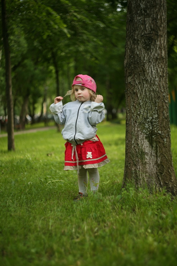 слегка желтит 3. Пример тестовой фотографии, сделанной объективом Helios-44 58 mm f/ 2 (Зебра, экспортный) и фотоаппаратом Canon 5D